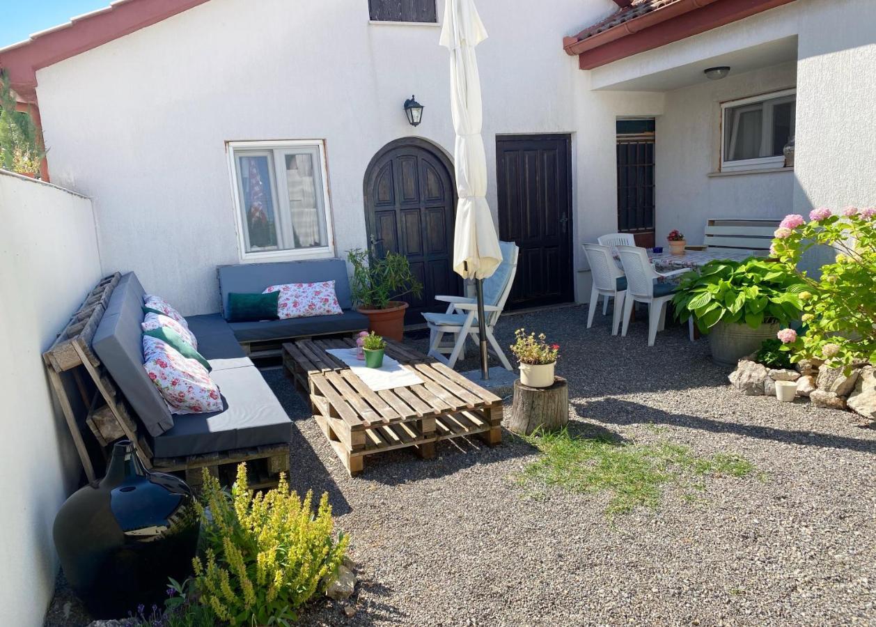 Rijeka Holiday Home Krasica  Esterno foto